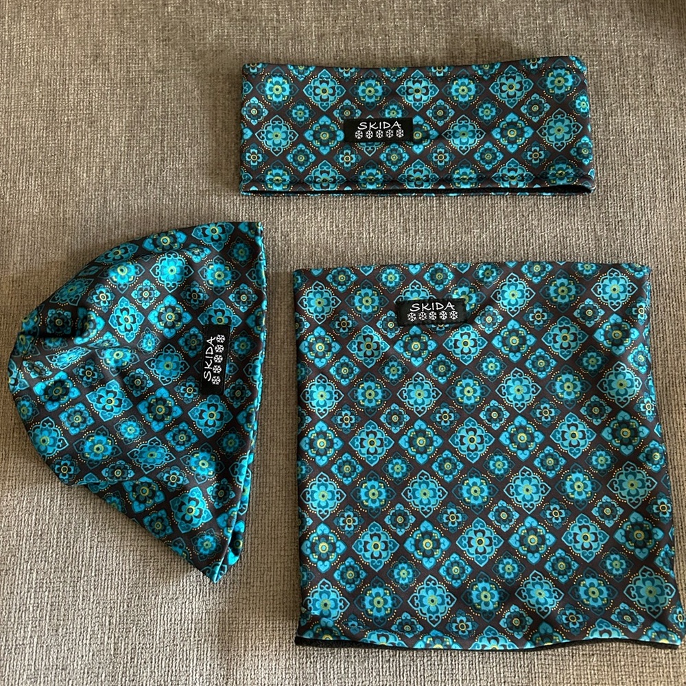 Skida - neck-warmer, hat, headband set